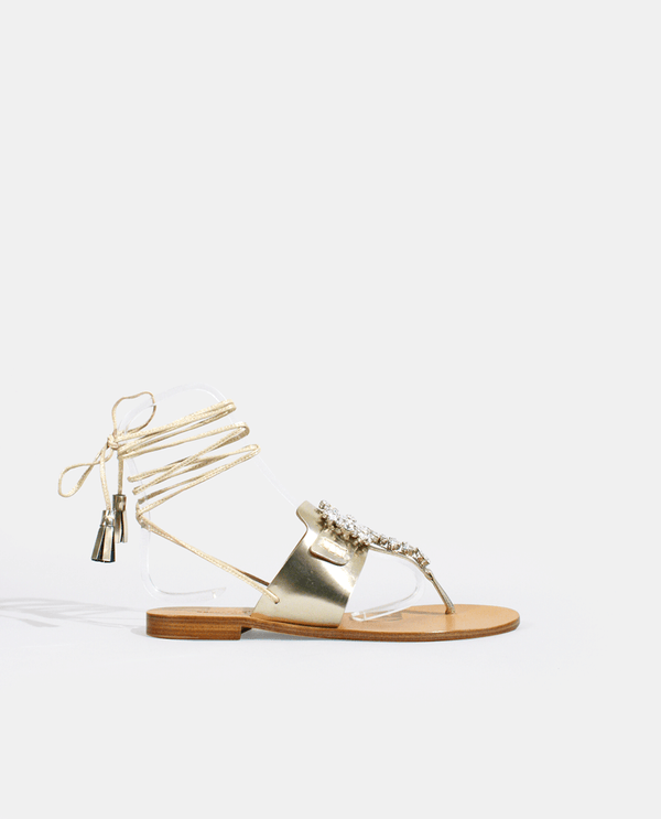 Flat sandals with jewels store